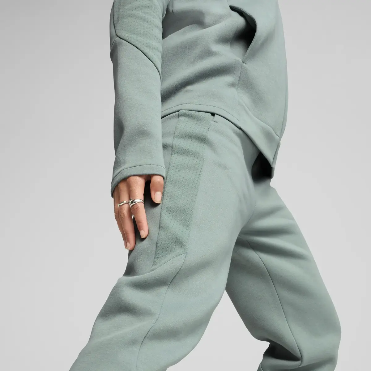 PUMA EVOSTRIPE Sweatpants Yeşil Kadın Eşofman Altı