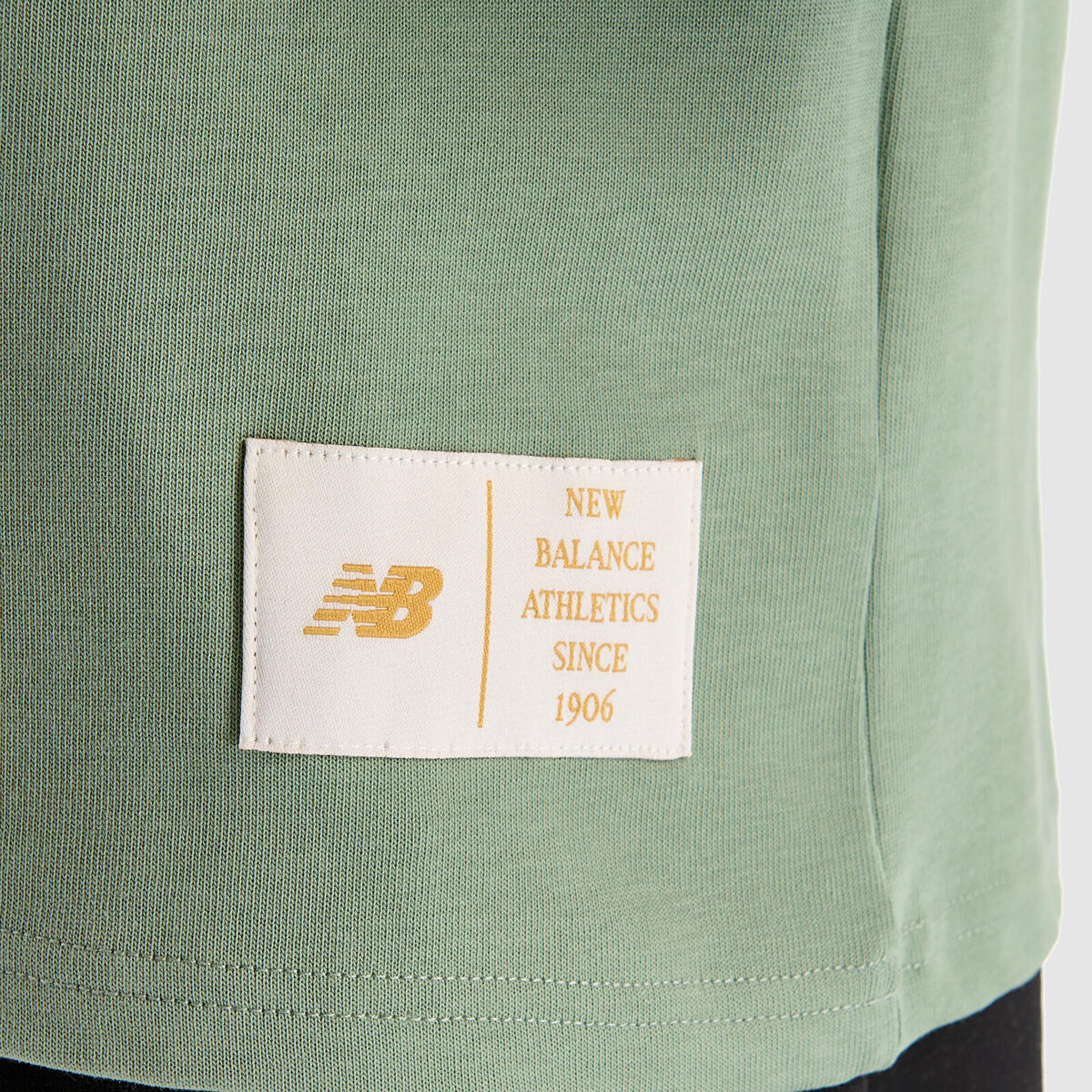New Balance MNT1519 Erkek Yeşil T- Shirt
