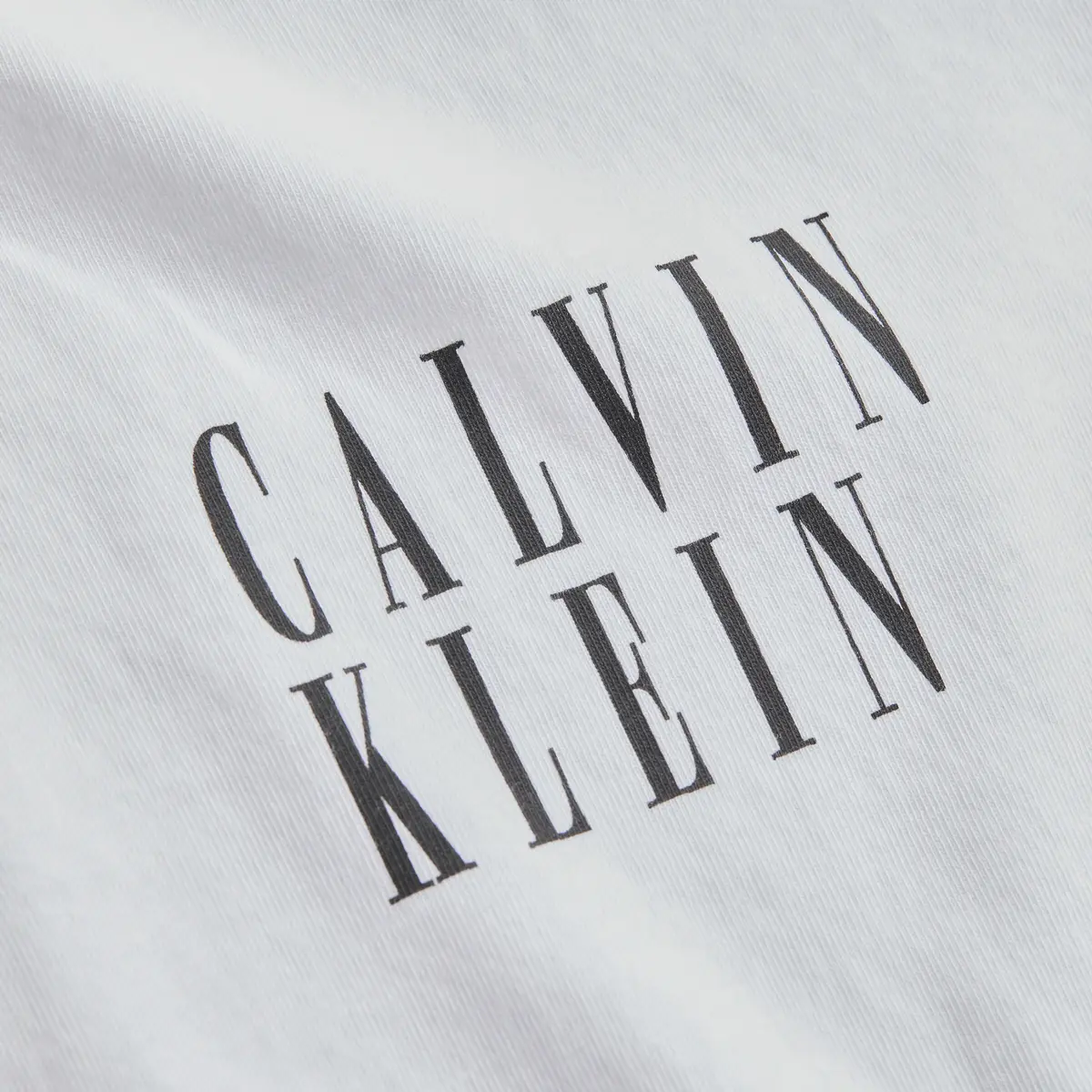 Calvin Klein OMBRE TEXT BOX TEE, YAF Beyaz Erkek T-Shirt & Polo