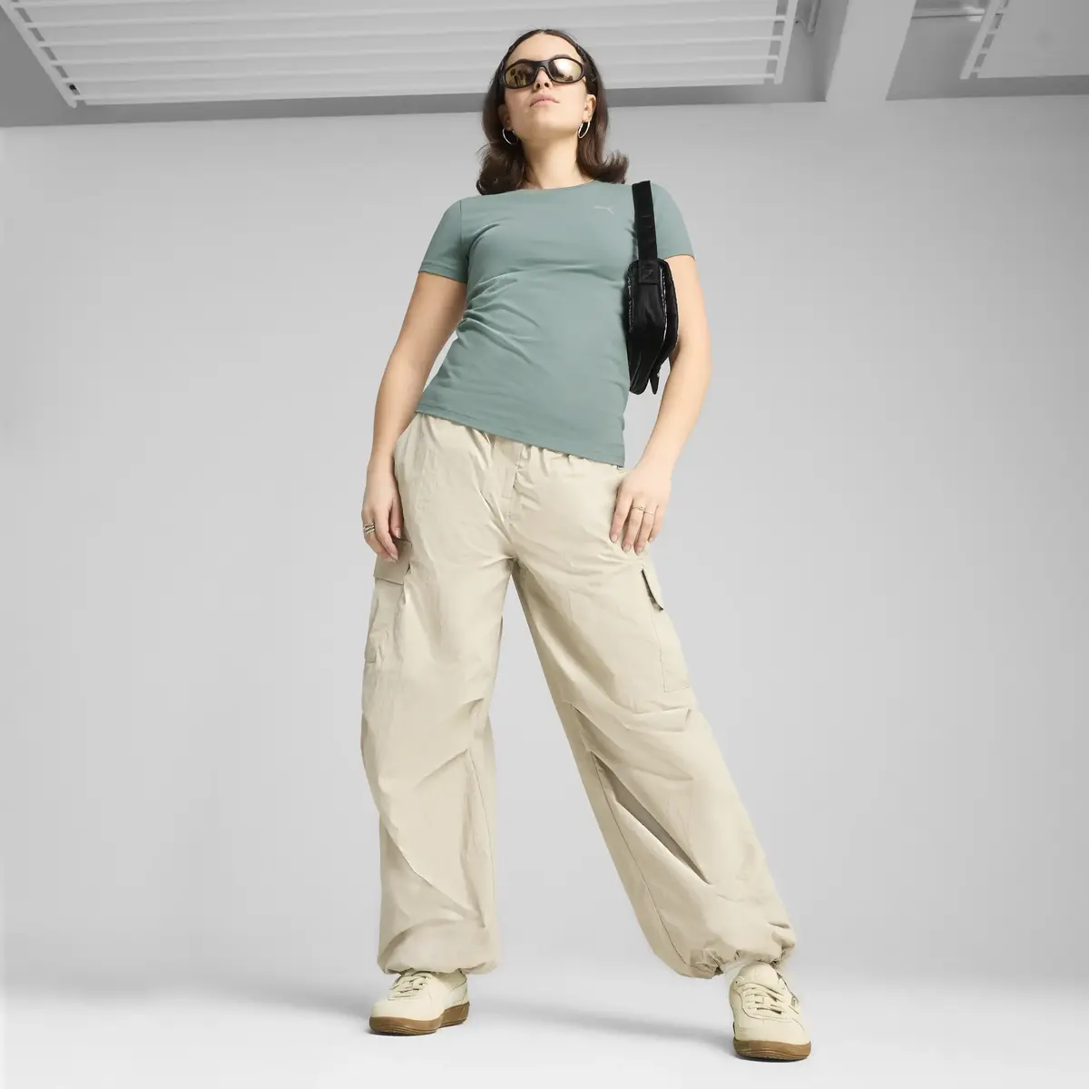 PUMA WARDROBE ESS Slim Tee Yeşil Kadın T-Shirt