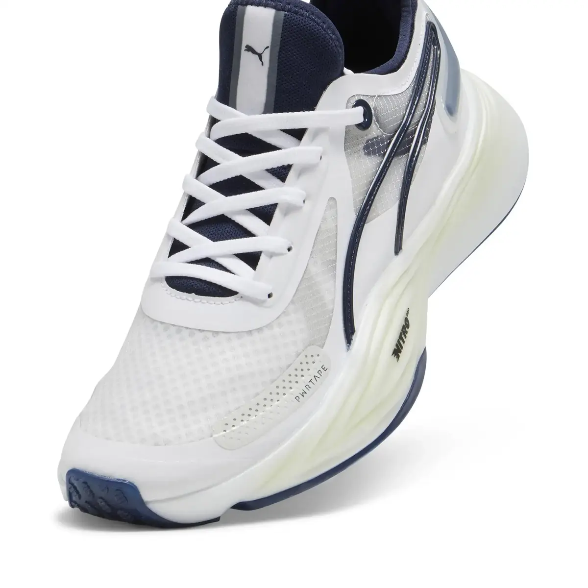 PUMA PWR NITRO SQD Beyaz Erkek Yürüyüş ve Koşu Ayakkabısı