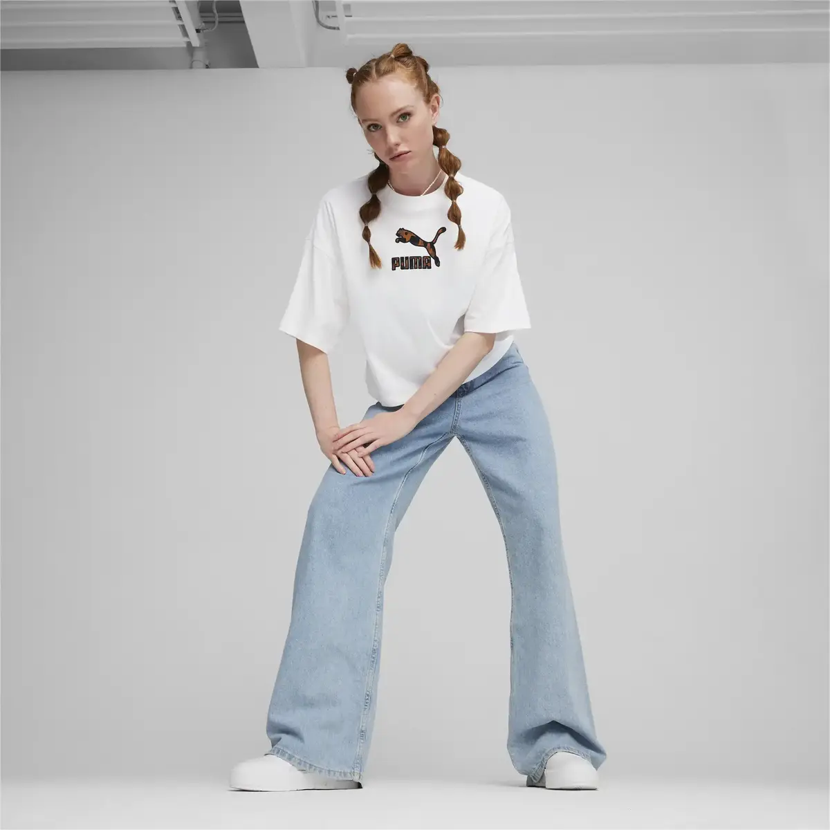 Puma CLASSICS Kitten Tee Beyaz Kadın Tişört