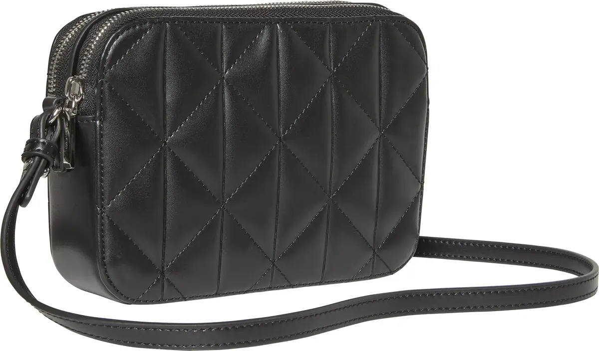 Calvin Klein QUILTED CAMERA BAG Kadın Siyah Omuz Çanta
