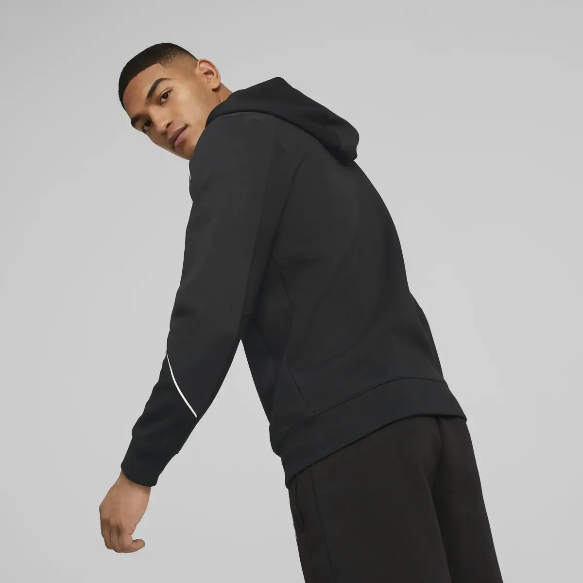 Puma BMW MMS Hdd Sweat Jkt Siyah Erkek/Unisex Sweat