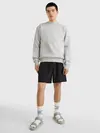 Tommy Hilfiger  TJM REGULAR FLEECE C Erkek Gri Sweatshirt