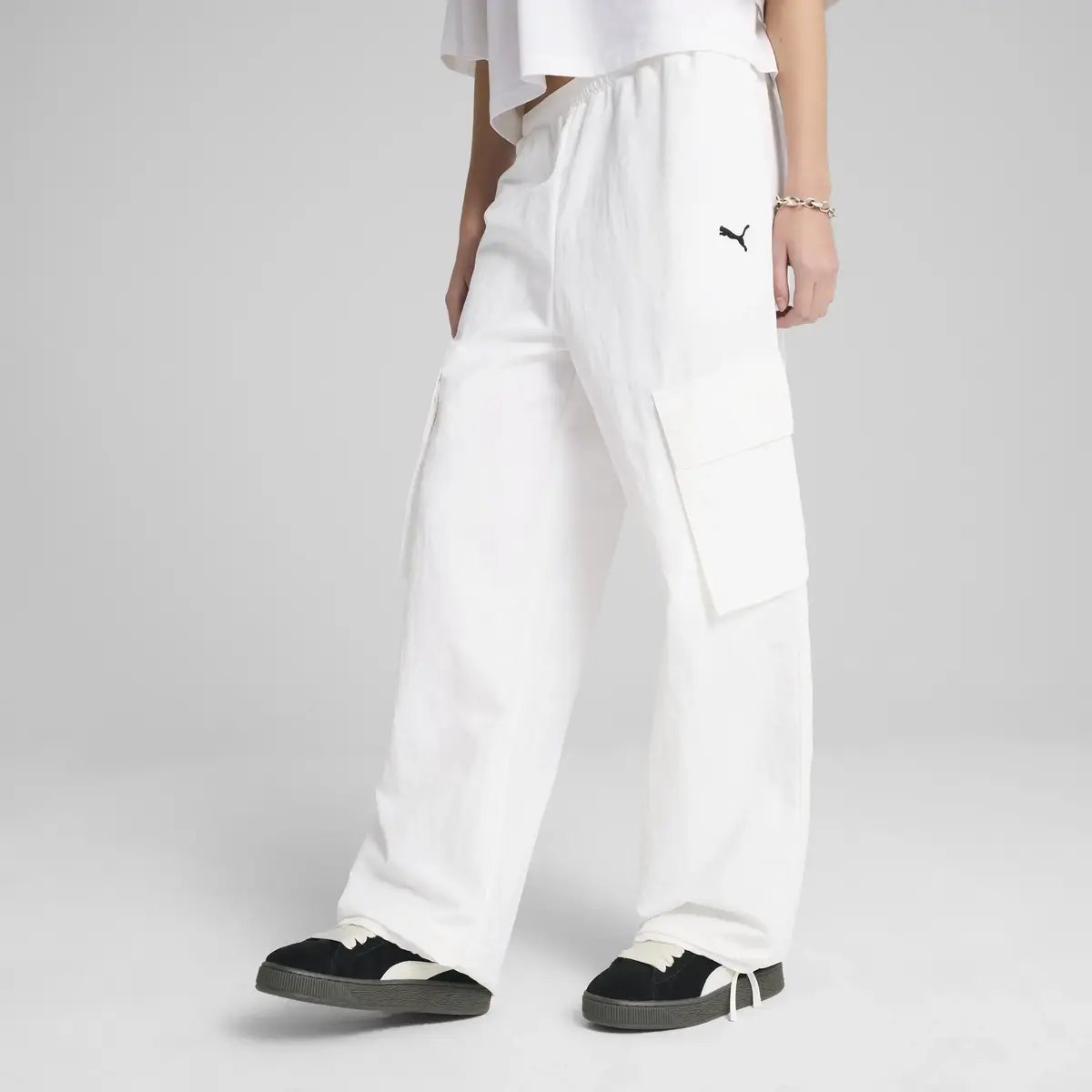 PUMA WARDROBE ESS Cargo Pants Beyaz Kadın Eşofman Altı