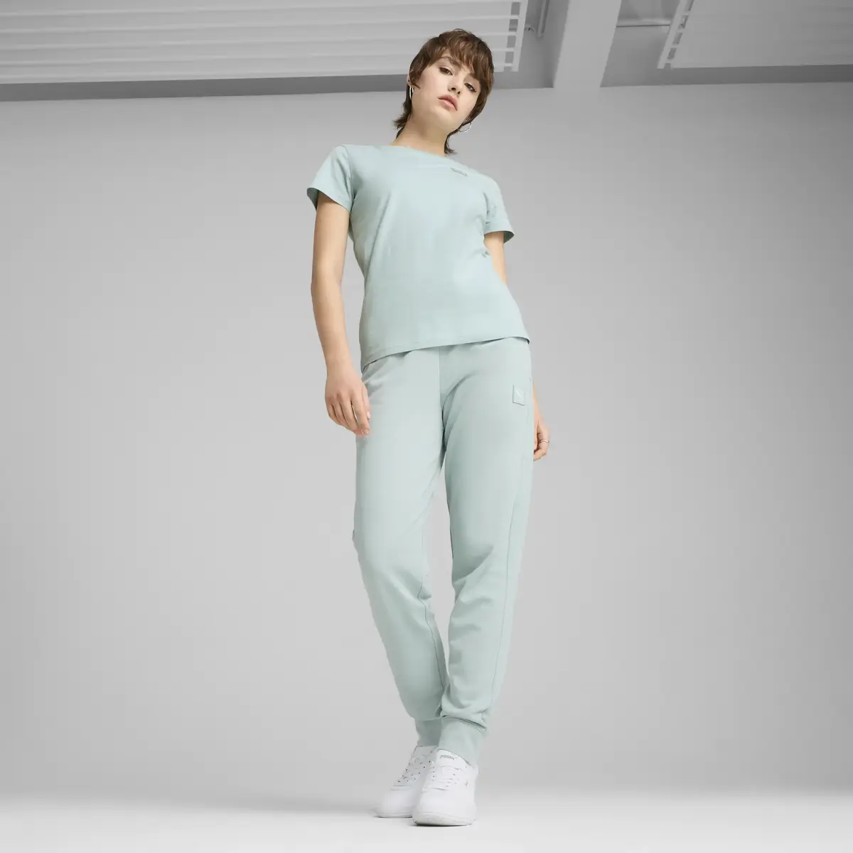 Puma ESS ELEVATED Sweatpants TRcl Mavi Kadın Eşofman Altı
