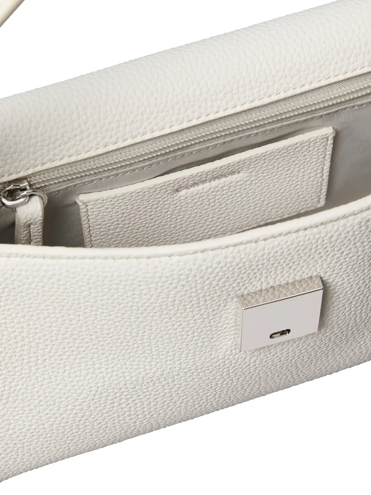 Calvin Klein EMBLEM HW PEBBLE SHO Beyaz Kadın Omuz Çantası