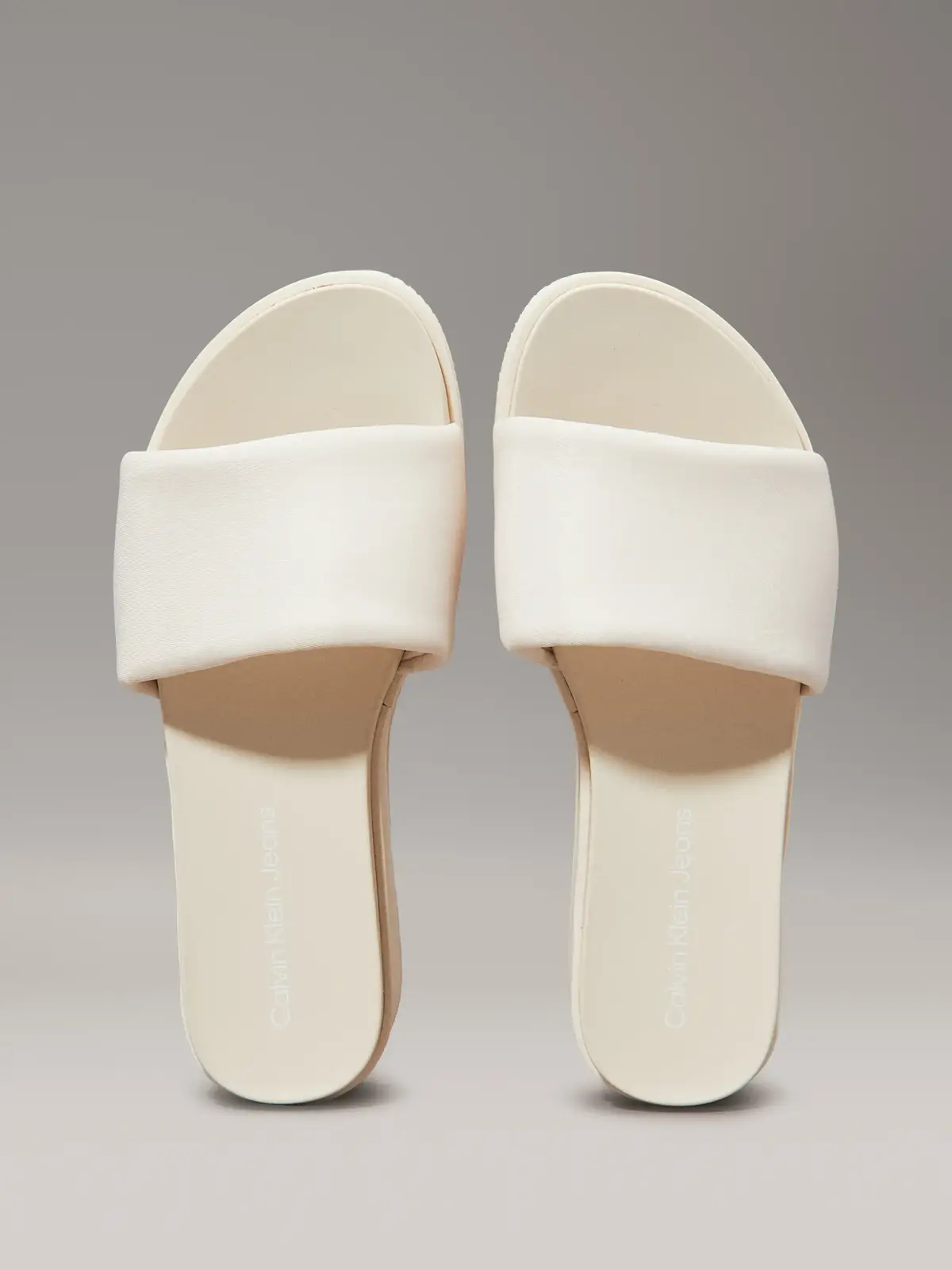 Calvin Klein FLATFORM SANDAL SLID, AEO Krem Kadın Terlik