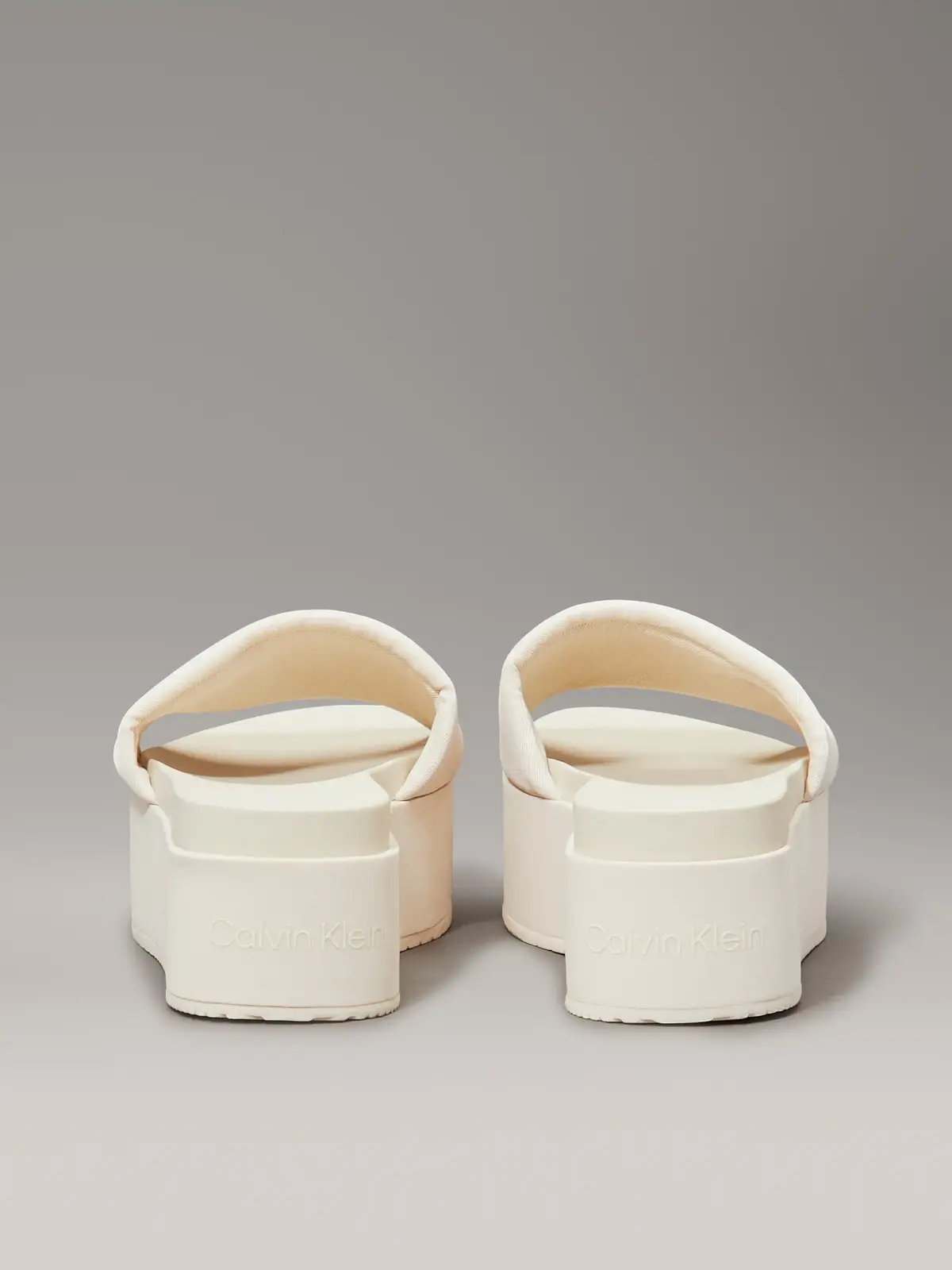 Calvin Klein FLATFORM SANDAL SLID, AEO Krem Kadın Terlik