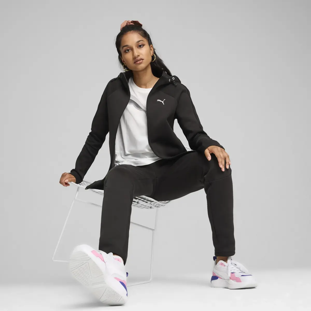 Puma EVOSTRIPE Full-Zip Hoodie Siyah Kadın Sweatshirt