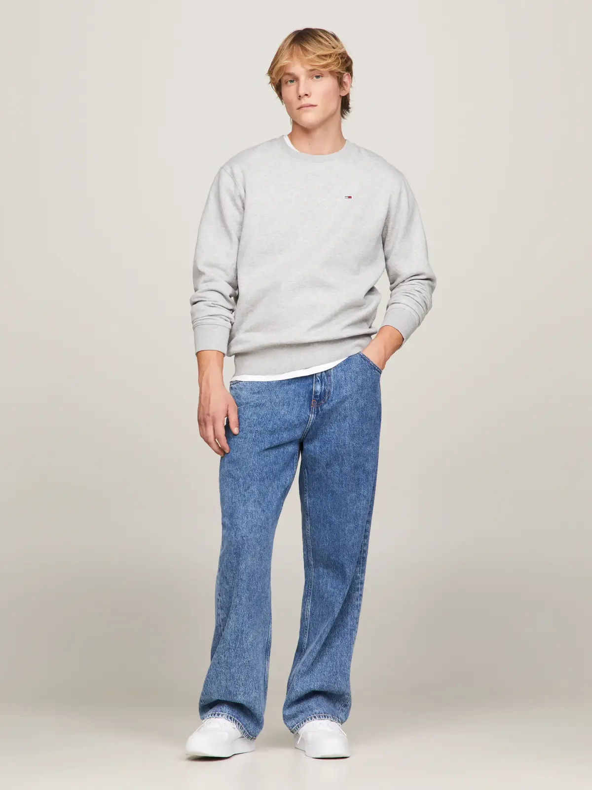 Tommy Hilfiger  TJM REGULAR FLEECE C Erkek Gri Sweatshirt