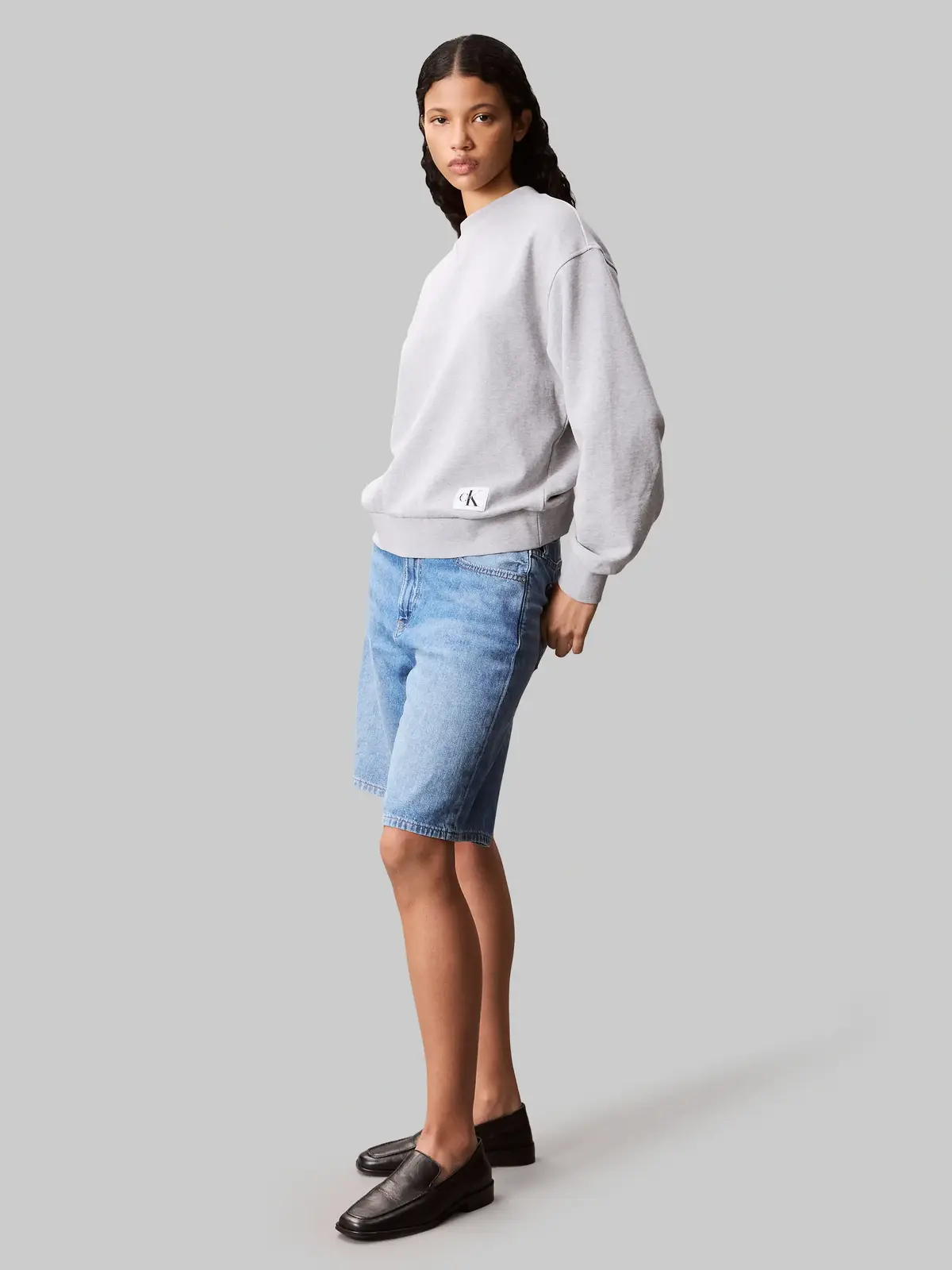 Calvin Klein A- LS BADGE LOGO TER, P79 Gri Kadın Sweatshirt