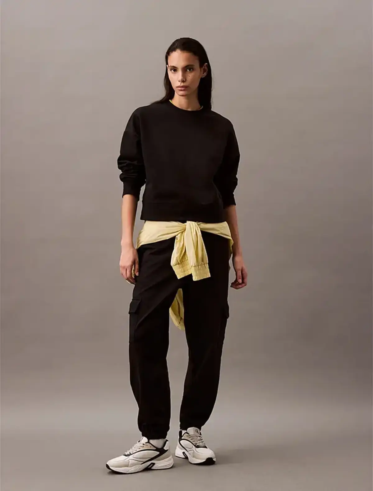 Calvin Klein LS ARCHIVE LOGO FRENCH TERRY RLX Siyah Kadın Sweatshirt