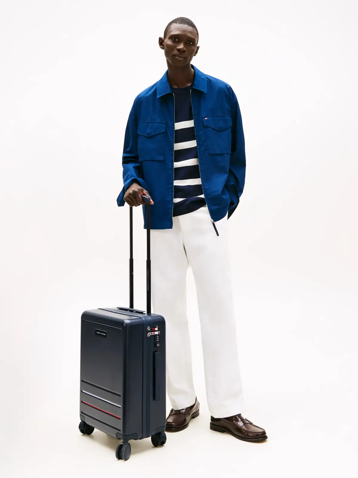 Tommy Hilfiger TH CABIN SIZE SUITCA, DW6 Siyah Erkek Çanta