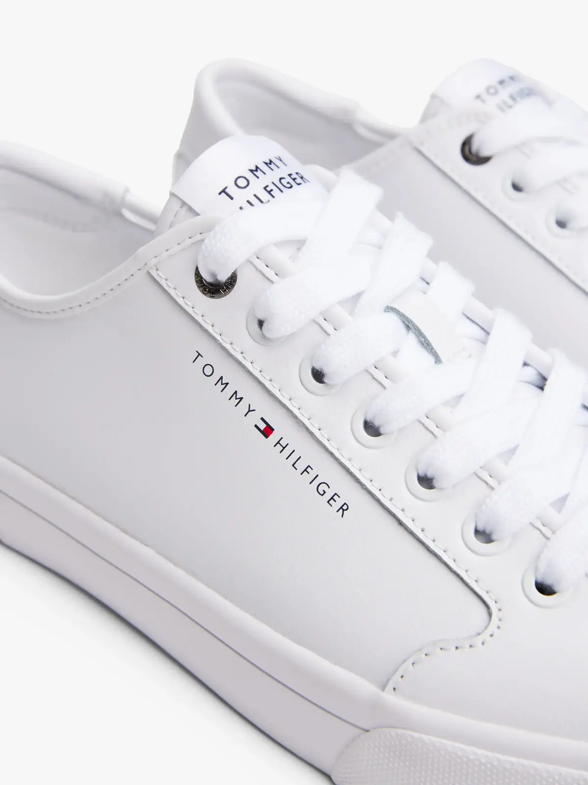 Tommy Hilfiger CORE CORPORATE VULC, YBS Beyaz Erkek Spor Ayakkabı & Sneaker