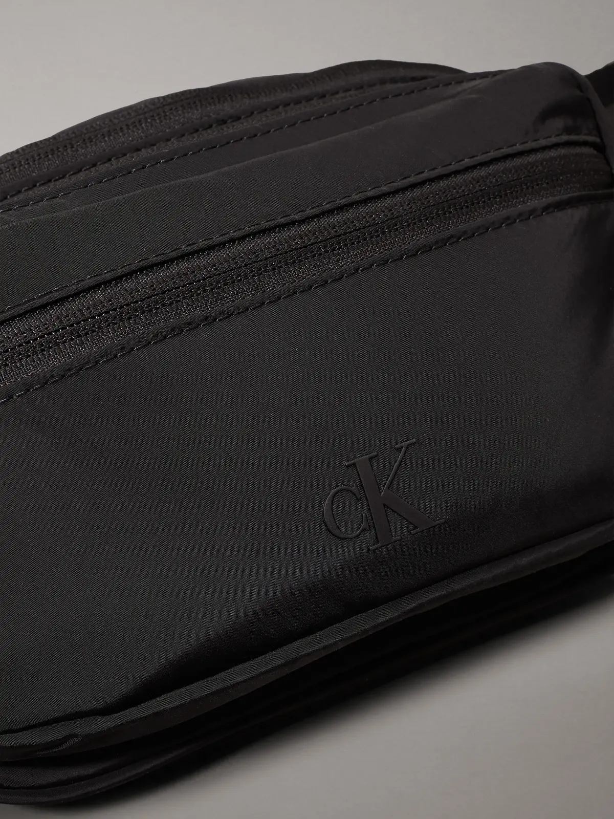 Calvin Klein OVER WEBBING WAISTBA Erkek Siyah Bel çanta