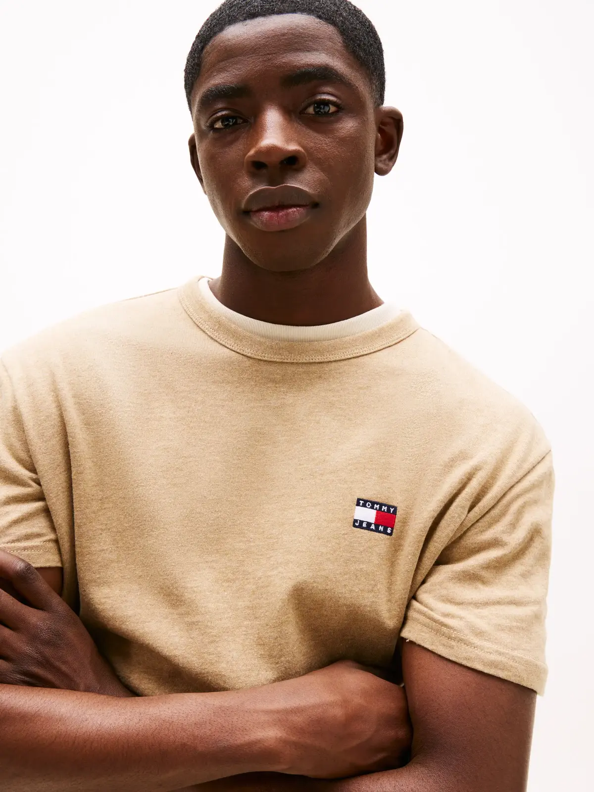 Tommy Hilfiger TJM REG BADGE TEE EX, HEF Kahverengi Erkek T-Shirt & Polo