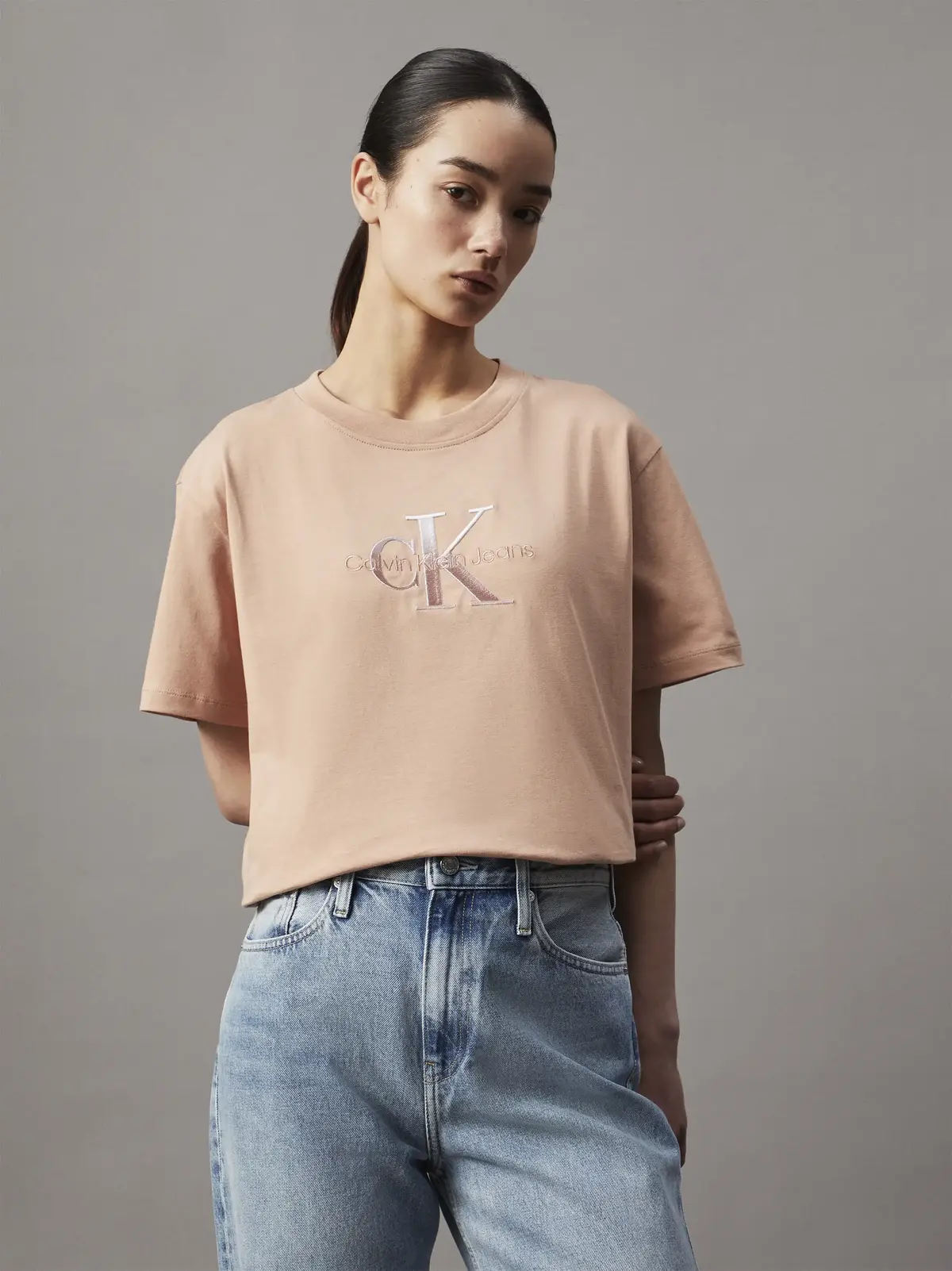 Calvin Klein EMBROIDERED MONOLOGO, TGW Pembe Kadın T-Shirt & Polo
