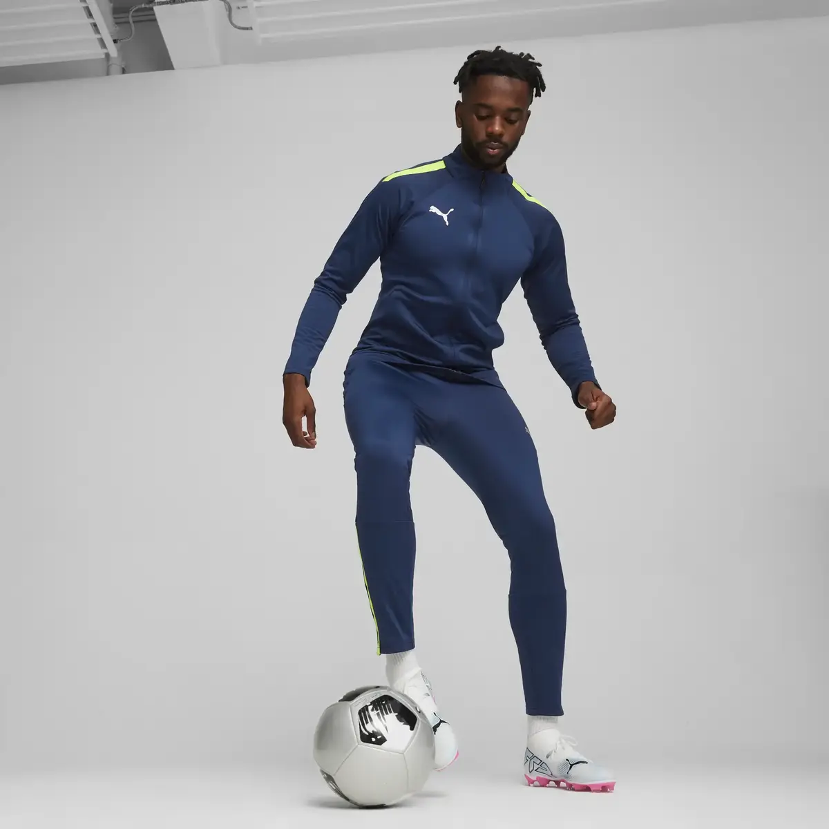 Puma FUTURE 7 MATCH FG/AG Beyaz Erkek Krampon