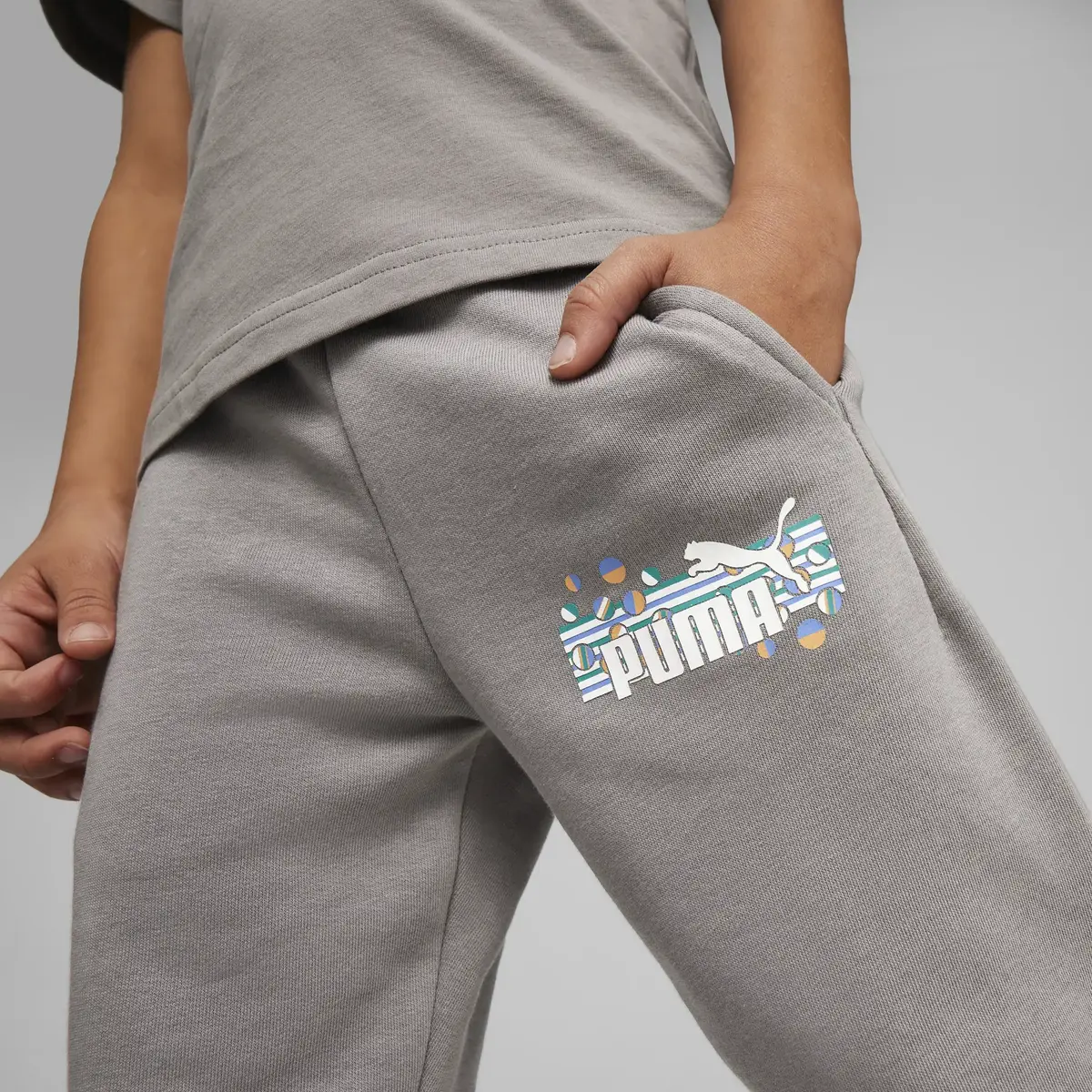 Puma ESS+ SUMMER CAMP Sweatpants Unisex Eşofman Altı