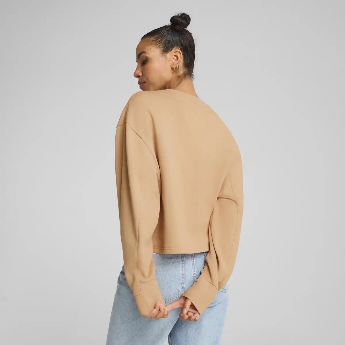 Puma HER Relaxed Crew Bej Kadın Sweatshirt