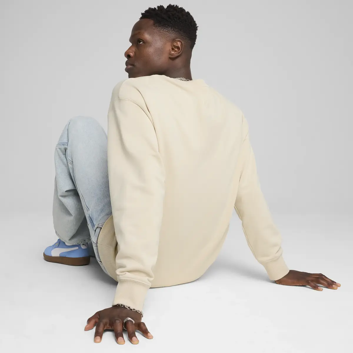PUMA WARDROBE ESS Relaxed Crew Bej Erkek Sweatshirt