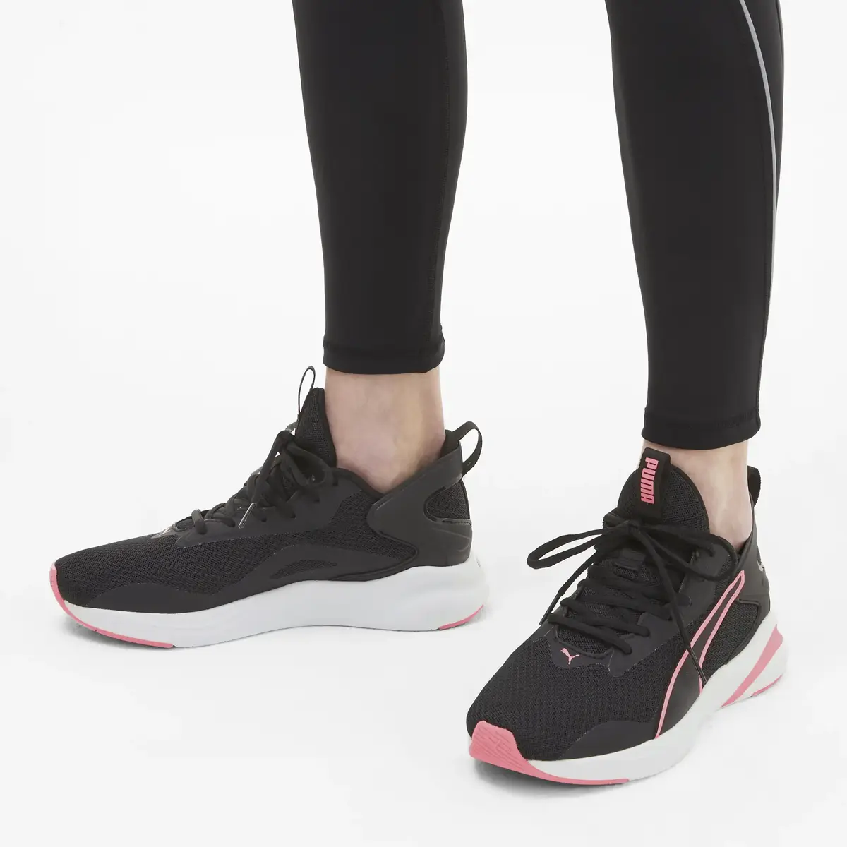 Puma SOFTRIDE RIFT Wn S Siyah Kadın Yürüyüş Spor Ayakkabısı