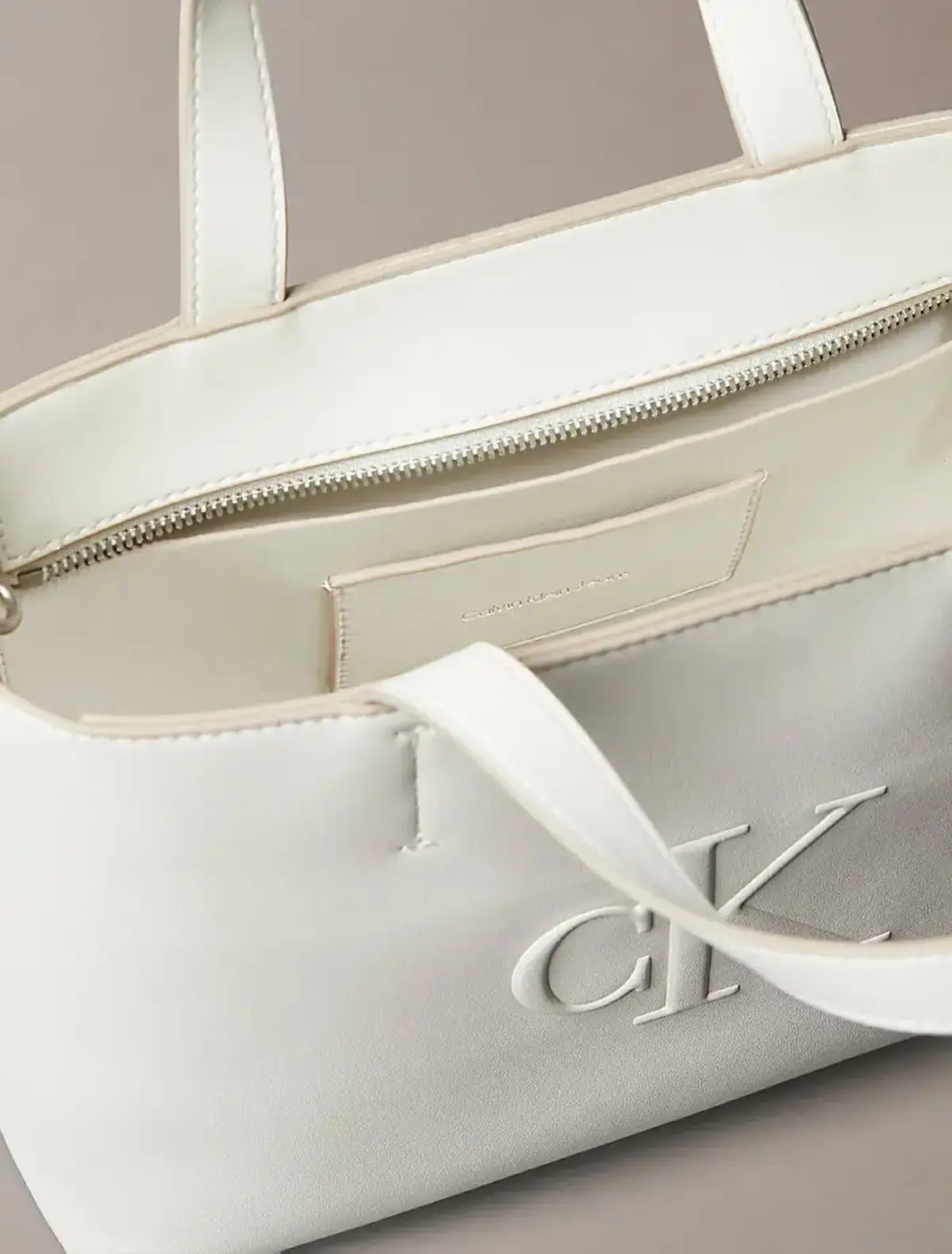 Calvin Klein SCULPTED MINI EW TOTE Bej Kadın El Çantası Calvin Klein SCULPTED MINI EW TOTE Bej Kadın El Çantası