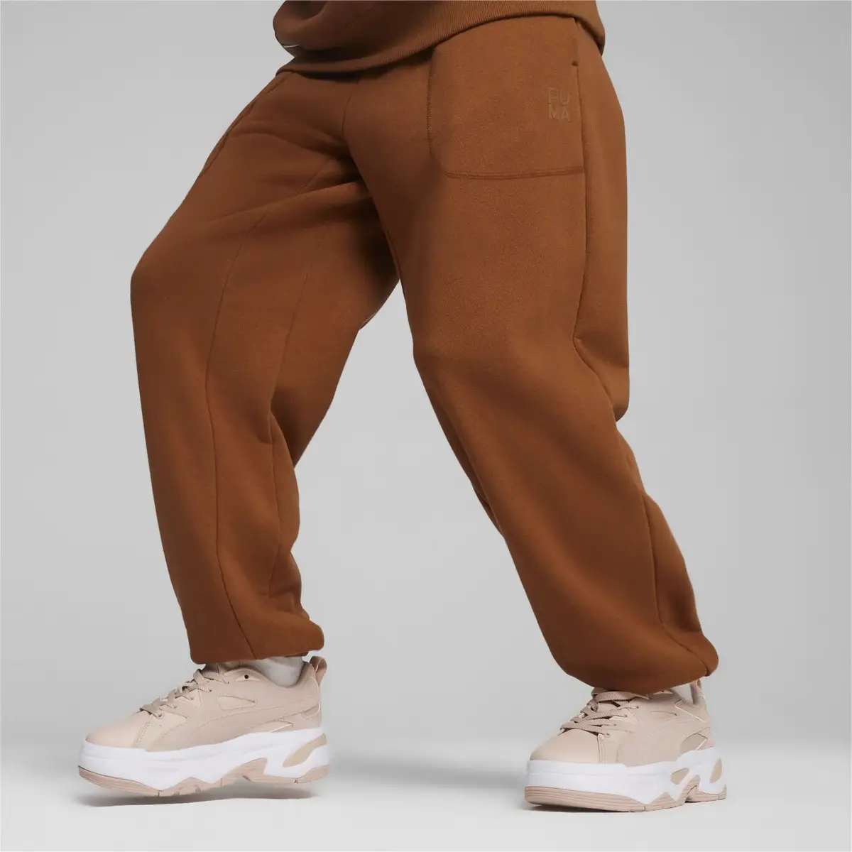 Puma INFUSE Relaxed Sweatpants TR Kahverengi Kadın Eşofman Altı