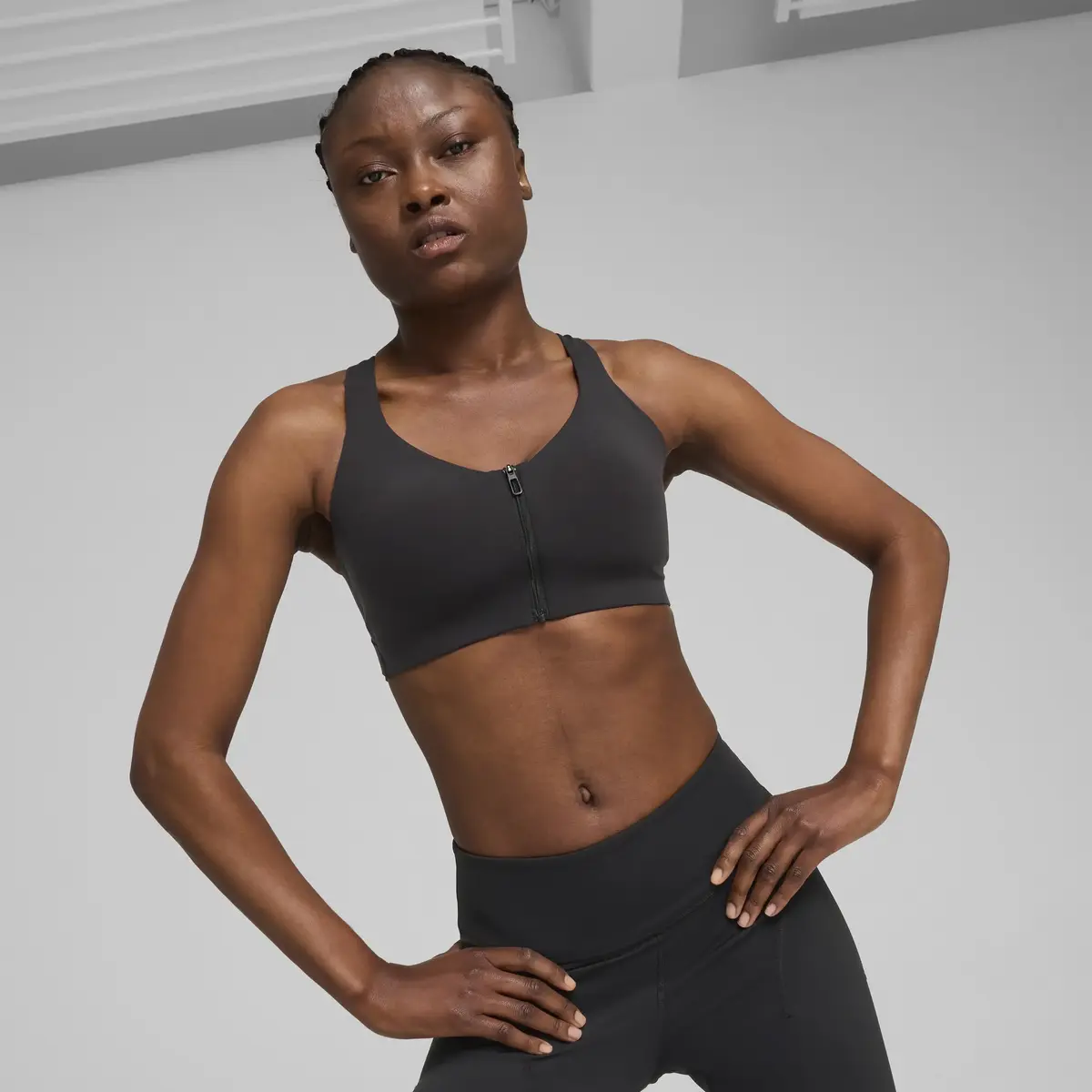 Puma PWR SHAPELUXE BRA Siyah Kadın T-Shirt & Polo