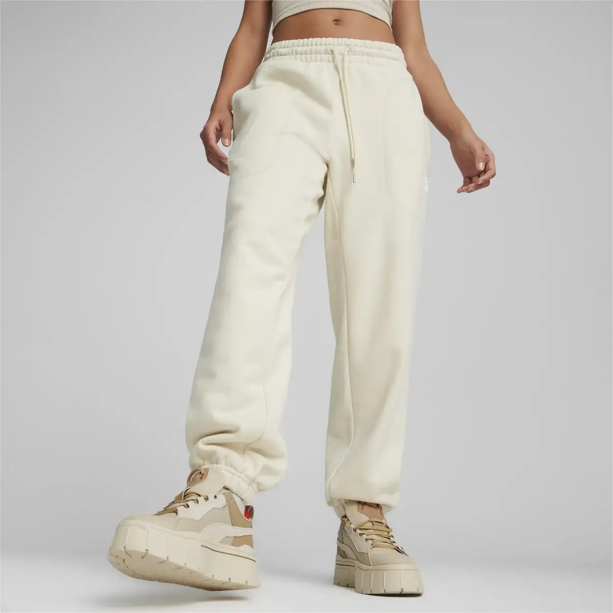 Puma INFUSE Relaxed Sweatpants TR Bej Kadın Eşofman Altı