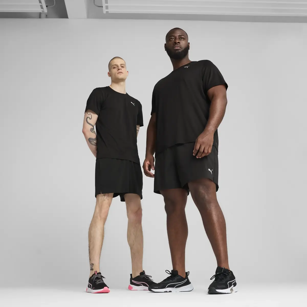 Puma TAD ESSENTIALS 5 Woven Short Siyah Erkek Şort