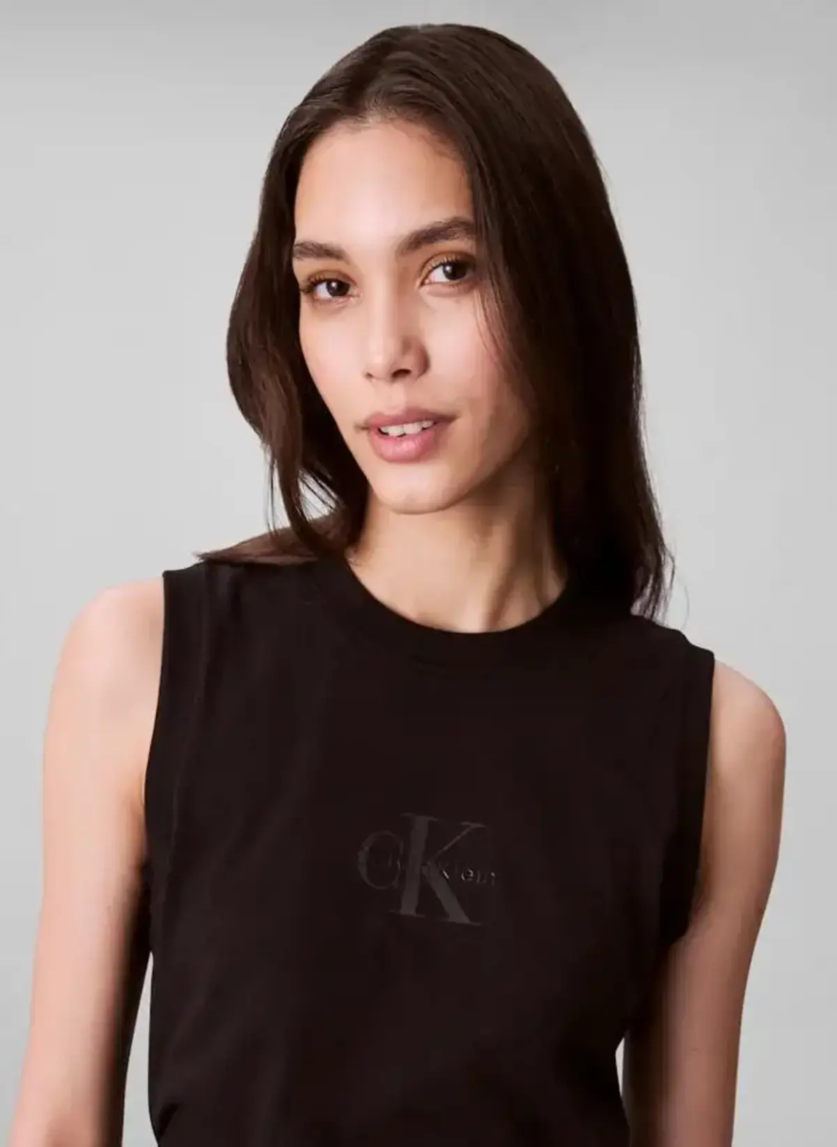 Calvin Klein Sl CK Logo Muscle Tee Siyah Kadın Tişört Calvin Klein Sl CK Logo Muscle Tee Siyah Kadın Tişört