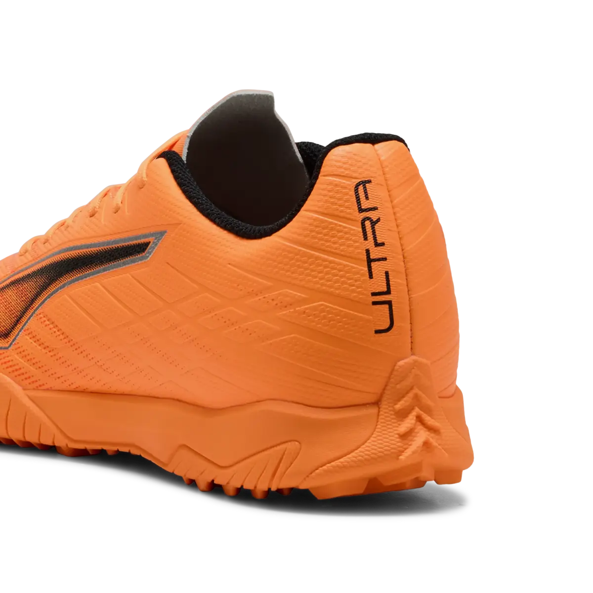 Puma ULTRA 6 PLAY TT Turuncu Halı Saha Ayakkabısı