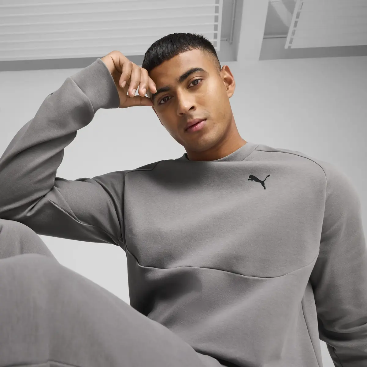 PUMATECH Crew Gri Erkek Sweatshirt