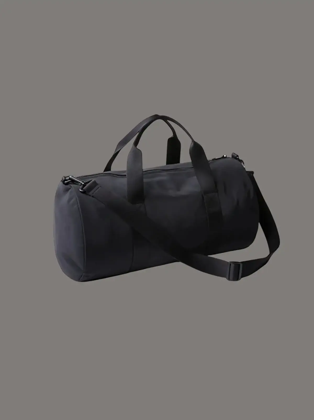 Calvin Klein CKJ GRAPHIC CK CROSSBODY DUFFLE Siyah Erkek Bel Çantası Calvin Klein CKJ GRAPHIC CK CROSSBODY DUFFLE Siyah Erkek Bel Çantası