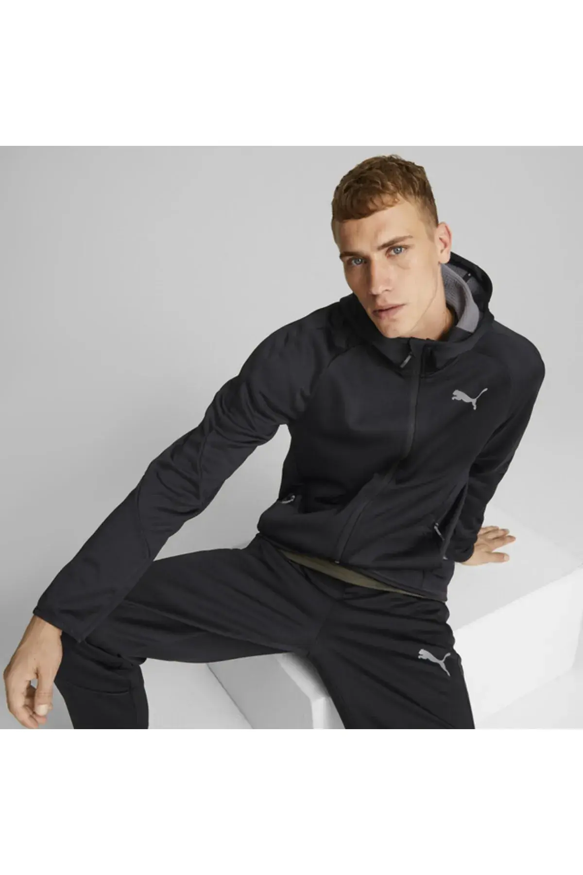 Puma Evostripe Warm Full-Zip Hoodie Siyah Erkek Fermuarlı Hoodie