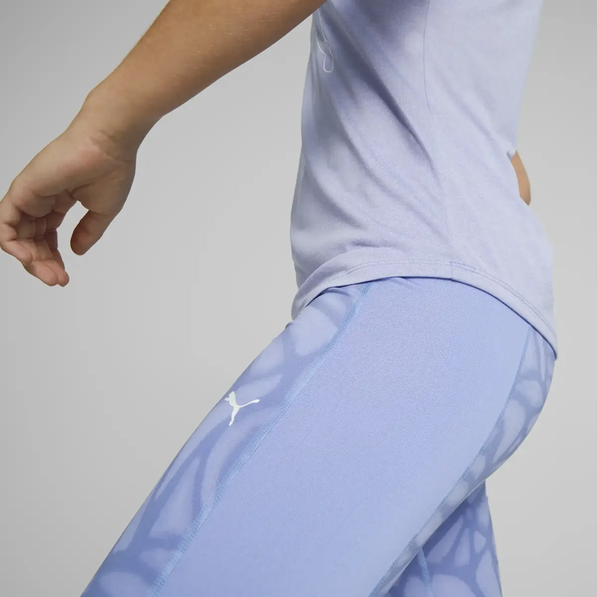 Puma PERFORMANCE HEATHER CAT TEE Mor Kadın T-Shirt & Polo