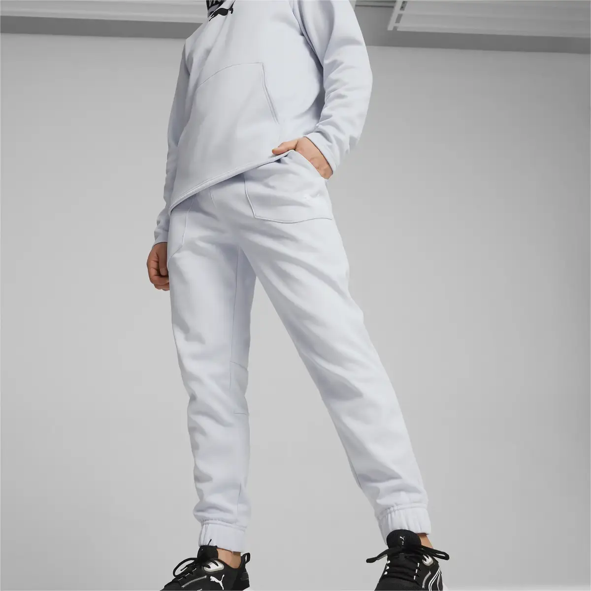 Puma TRAIN PWR FLEECE JOGGER Açık Gri Erkek Eşofman Altı