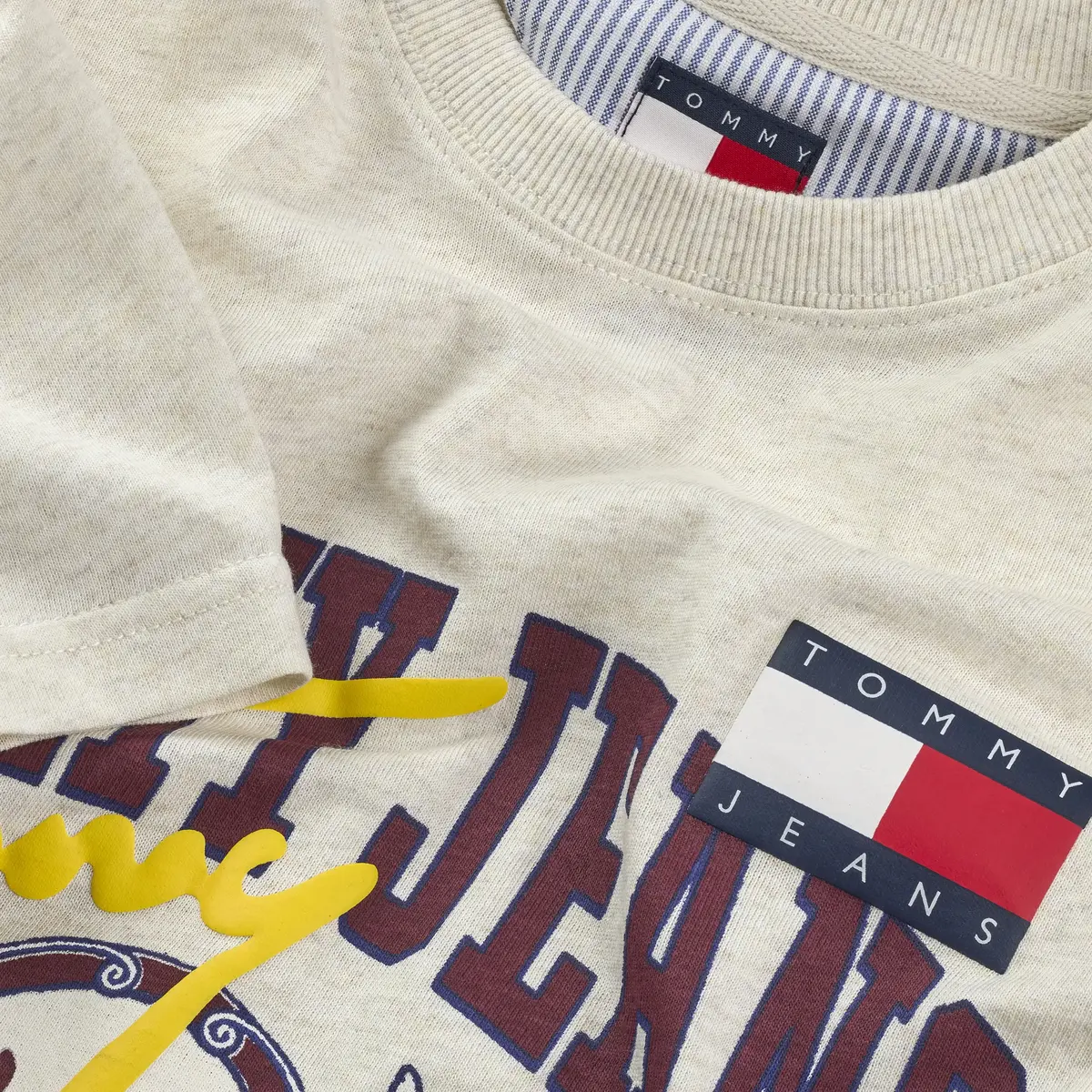 Tommy Hilfiger TJM REG VARSITY NOVE, AE3 Krem Erkek T-Shirt & Polo