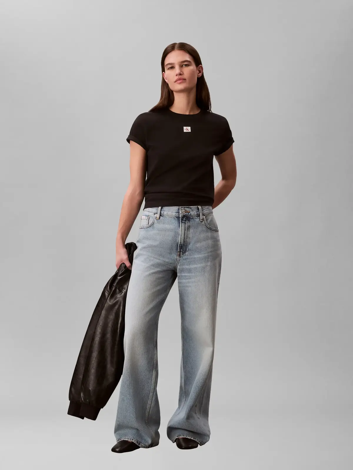 Calvin Klein SS WOVEN LABEL CLASS, UB1 Siyah Kadın T-Shirt