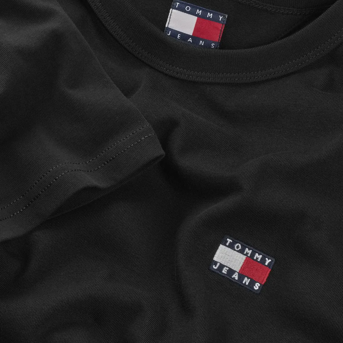 Tommy Hilfiger TJM REG BADGE TEE EX, BDS Siyah Erkek T-Shirt & Polo