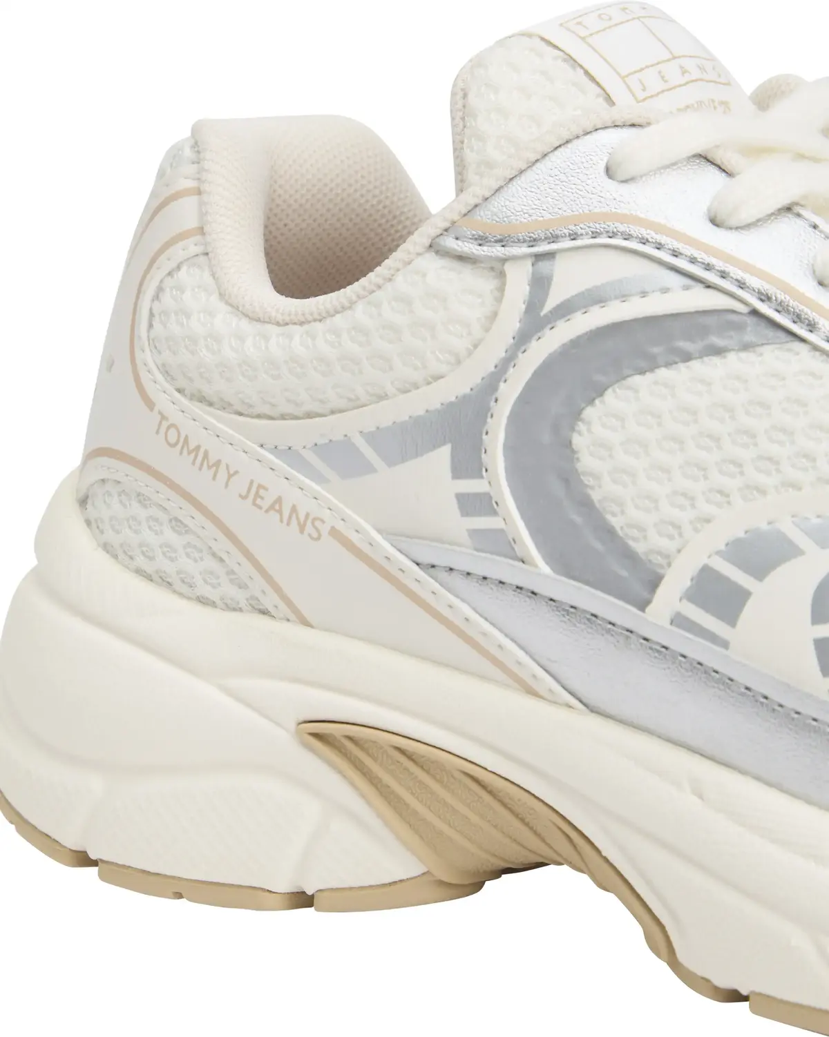 Tommy Hilfiger ARCHIVE '25, 02Z Beyaz Kadın Spor Ayakkabı & Sneaker