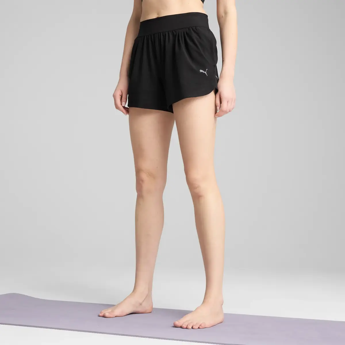 Puma MOVE CLOUDSPUN SHORT Siyah Kadın Şort