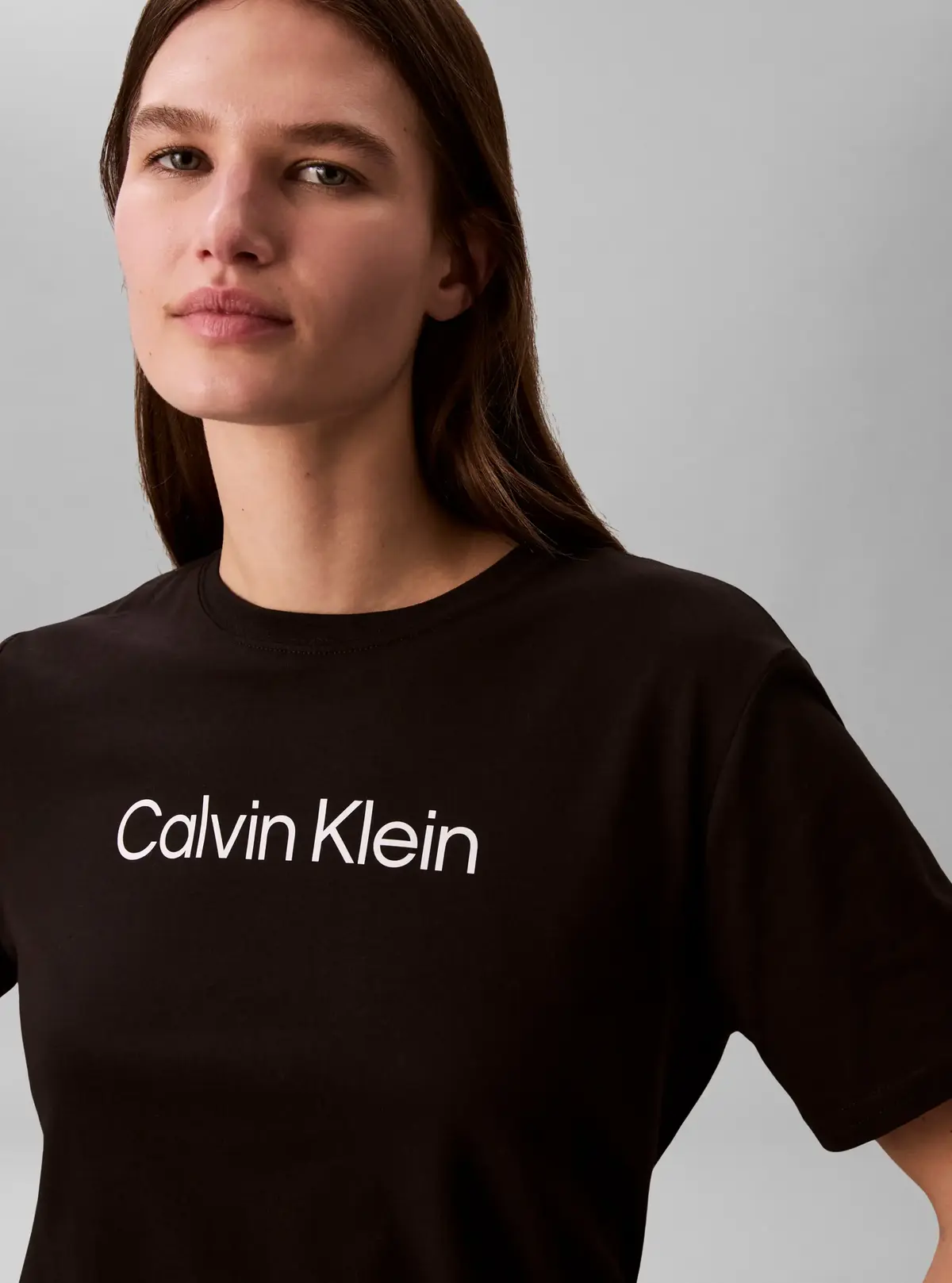 Calvin Klein REGULAR SS TEE, UB1 Siyah Kadın T-Shirt