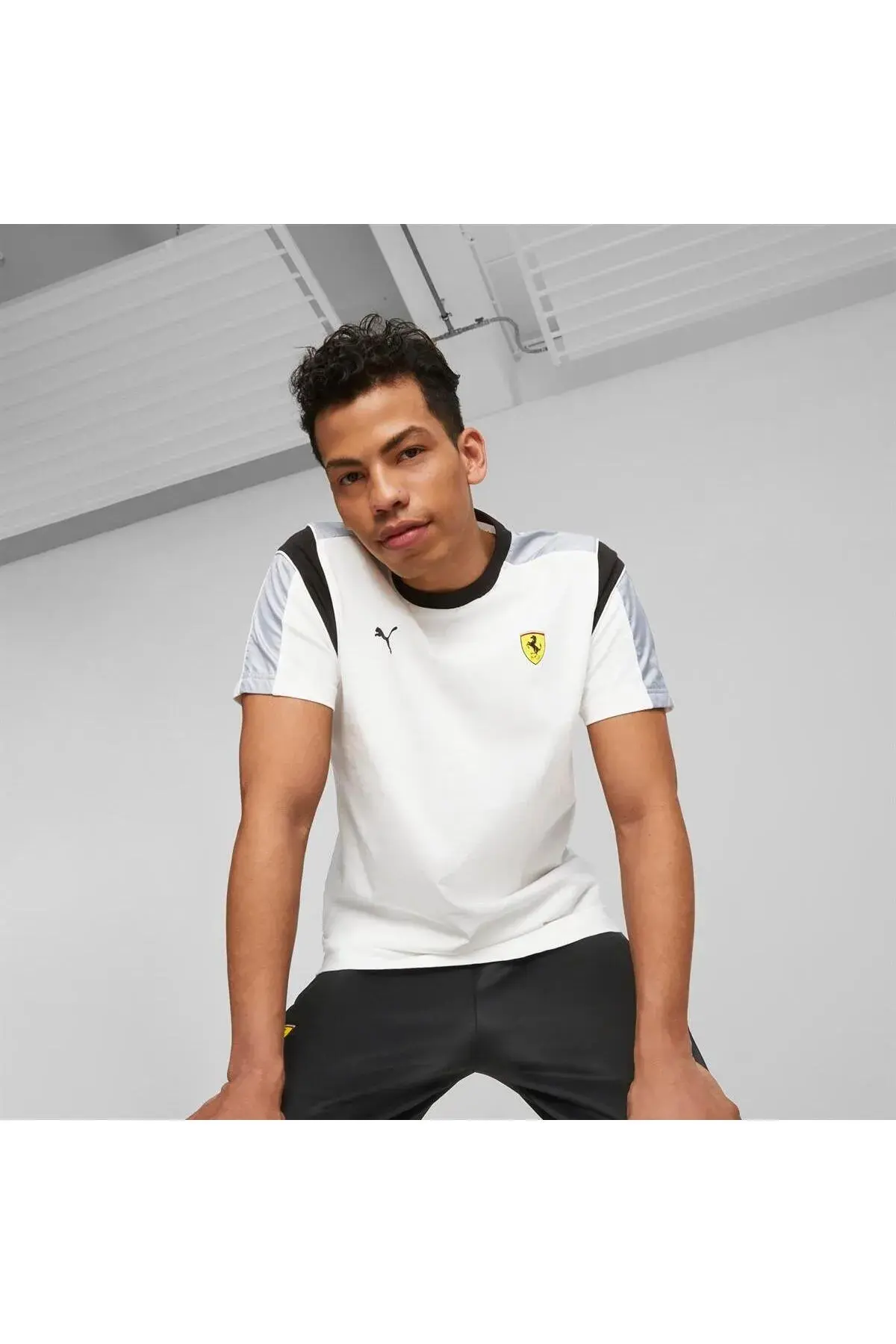 Puma Ferrari Race MT7 Tee Beyaz Erkek T-Shirt