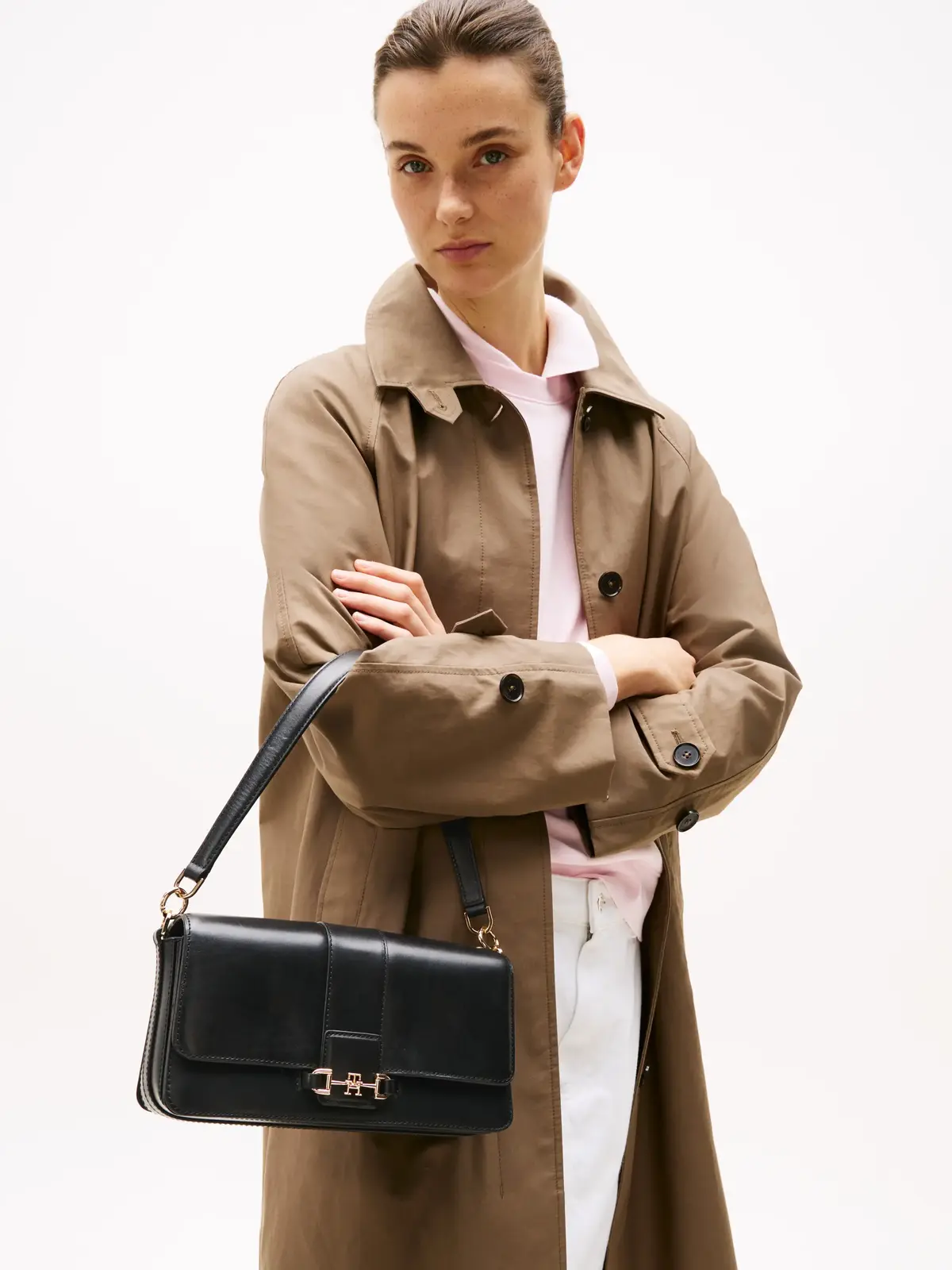 Tommy Hilfiger HERITAGE LEATHER CON, BDS Siyah Kadın Çanta & Cüzdan