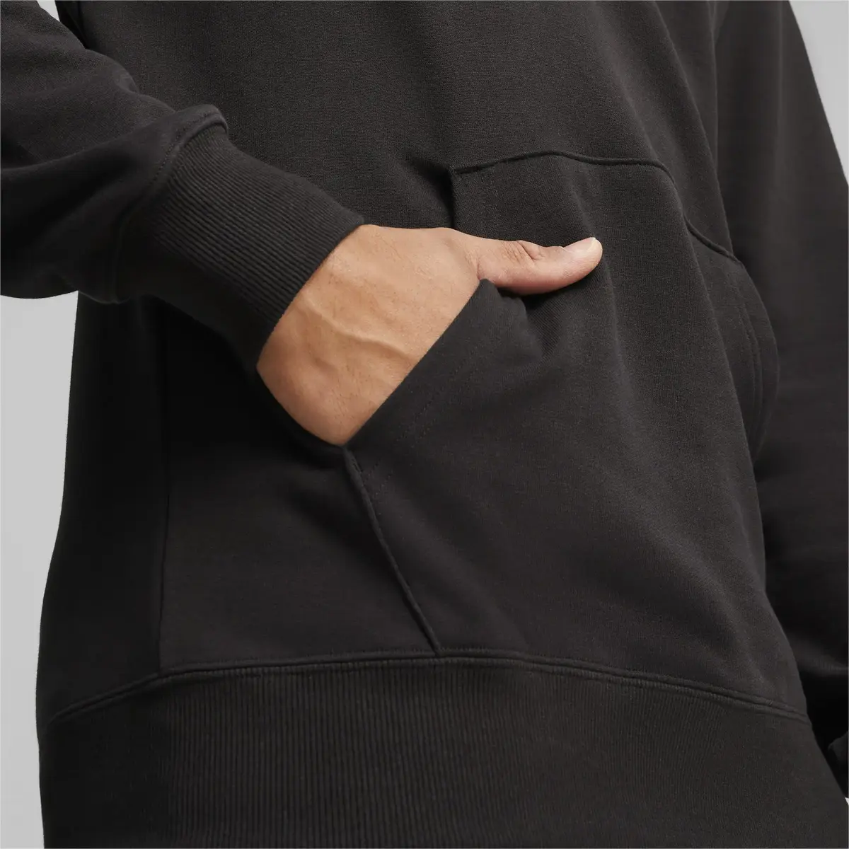 Puma X ONE PIECE Hoodie TR Siyah Erkek Sweatshirt