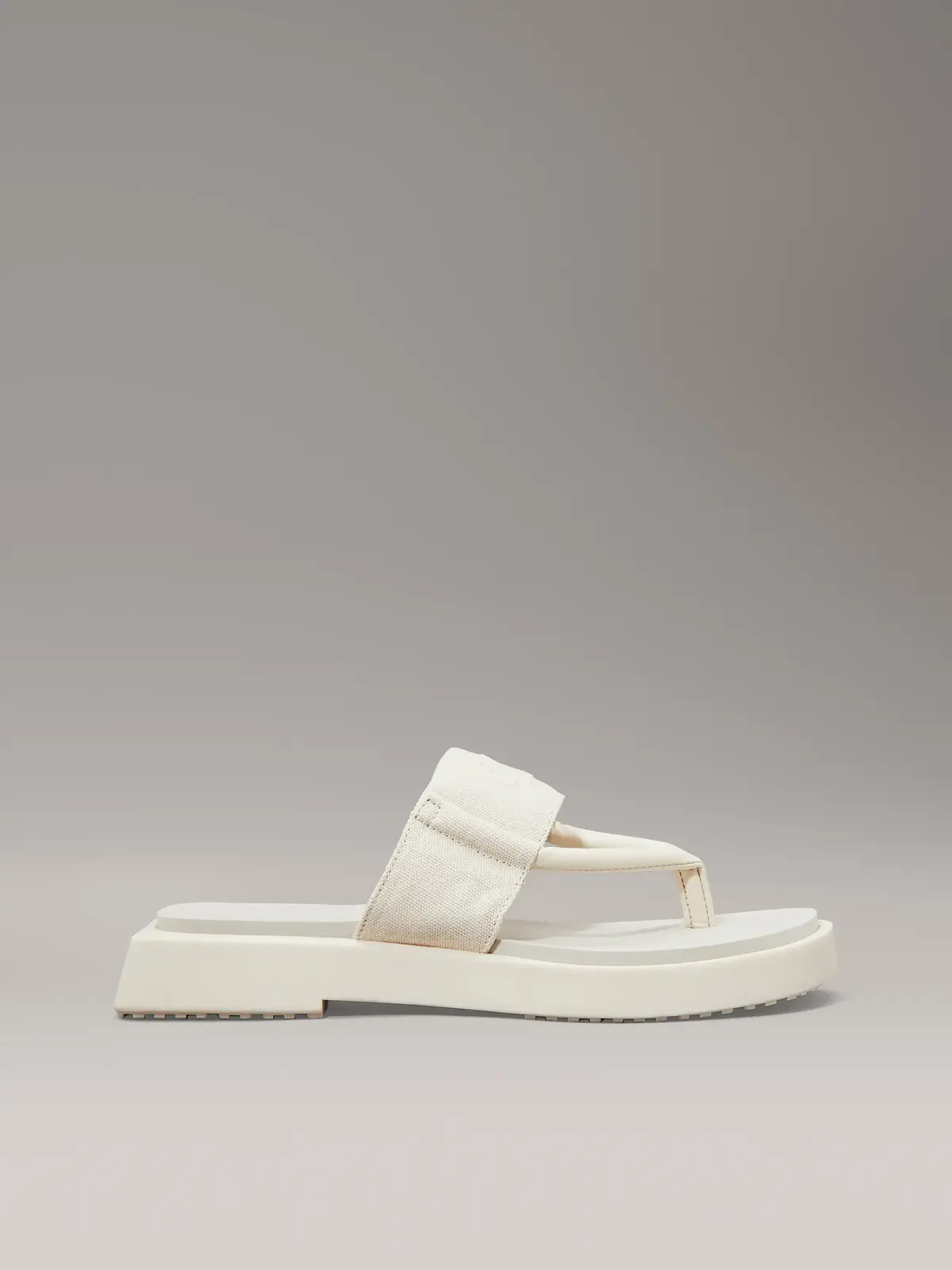 Calvin Klein SQ LOW WEDGE SANDAL, AEO Krem Kadın Terlik